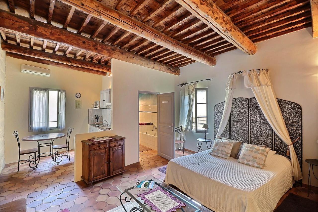 Bastide De La Treille Villa Montaren-et-Saint-Médiers Dış mekan fotoğraf