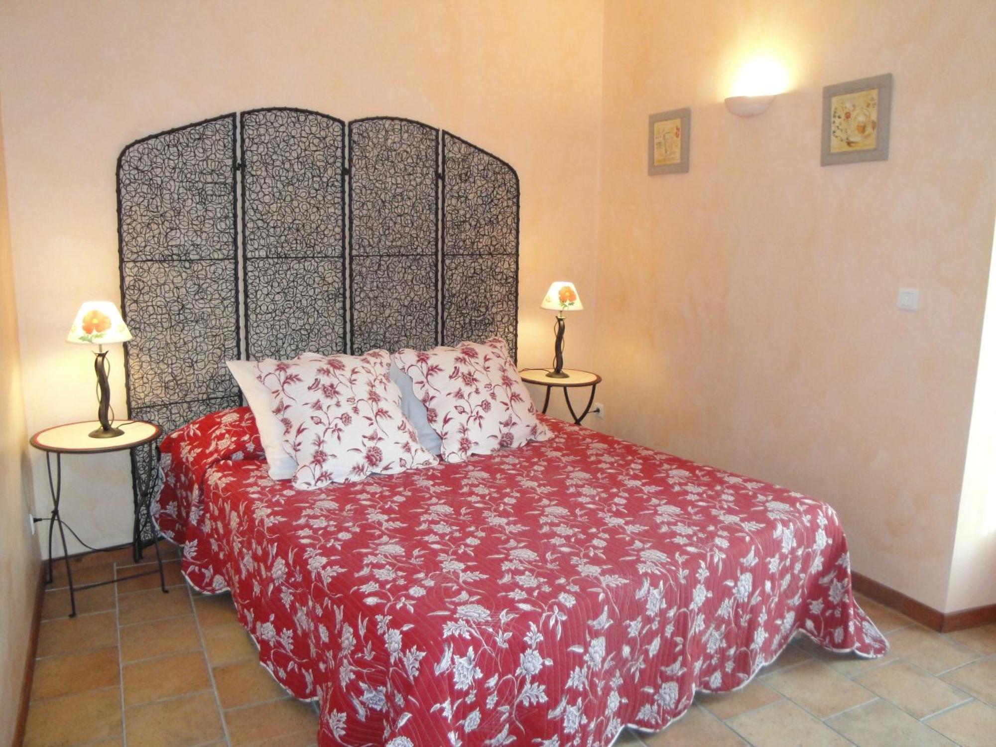 Bastide De La Treille Villa Montaren-et-Saint-Médiers Dış mekan fotoğraf
